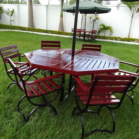 Sofitel 3 Bedrooms Own Compound Mamboleo Kisumu Esterno foto