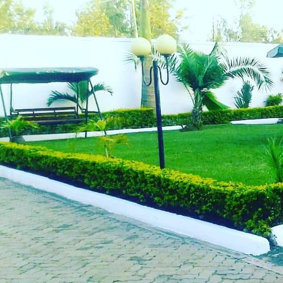 Sofitel 3 Bedrooms Own Compound Mamboleo Kisumu Esterno foto