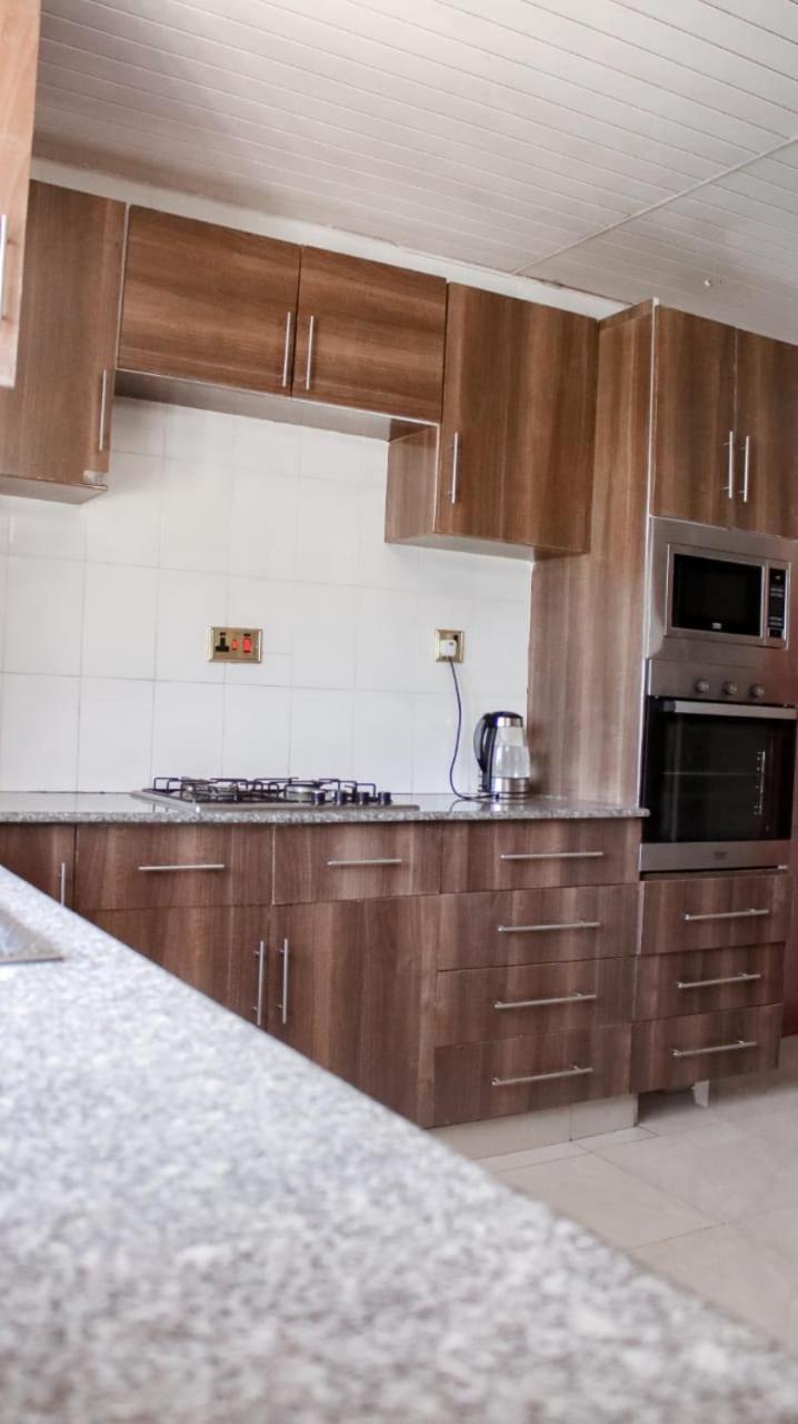Sofitel 3 Bedrooms Own Compound Mamboleo Kisumu Esterno foto