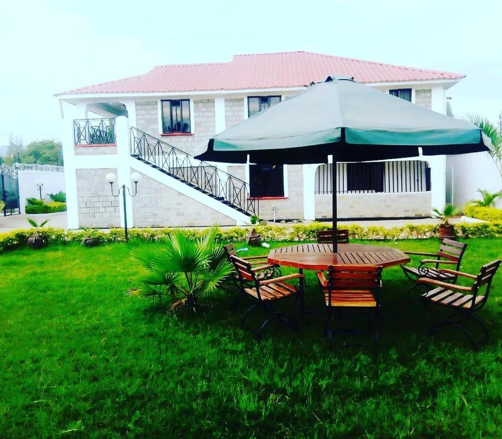 Sofitel 3 Bedrooms Own Compound Mamboleo Kisumu Esterno foto