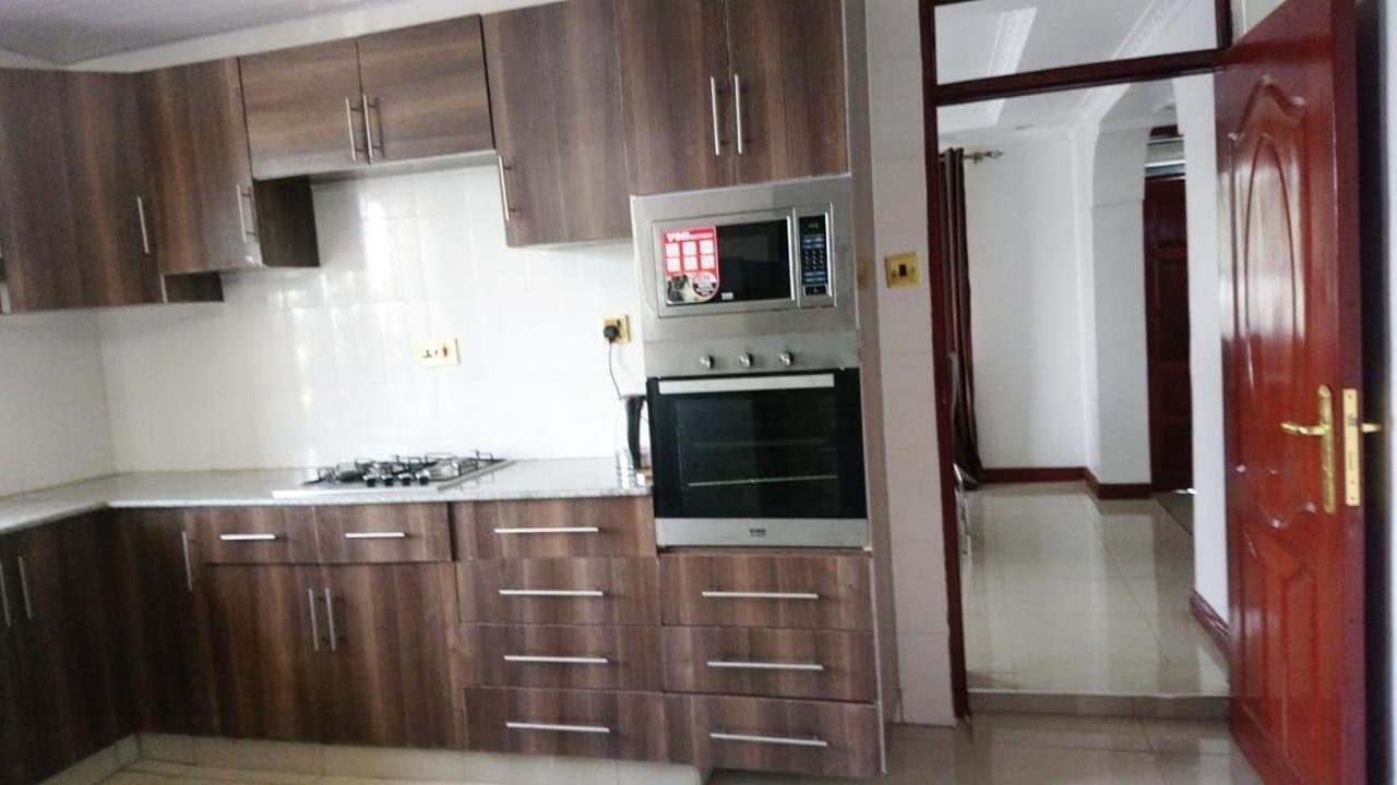 Sofitel 3 Bedrooms Own Compound Mamboleo Kisumu Esterno foto